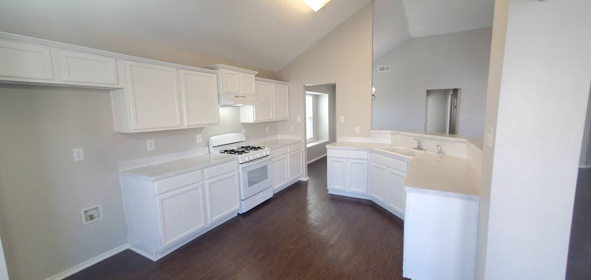 House for rent at 132 Brookshore Dr, Rockwall, TX 75032