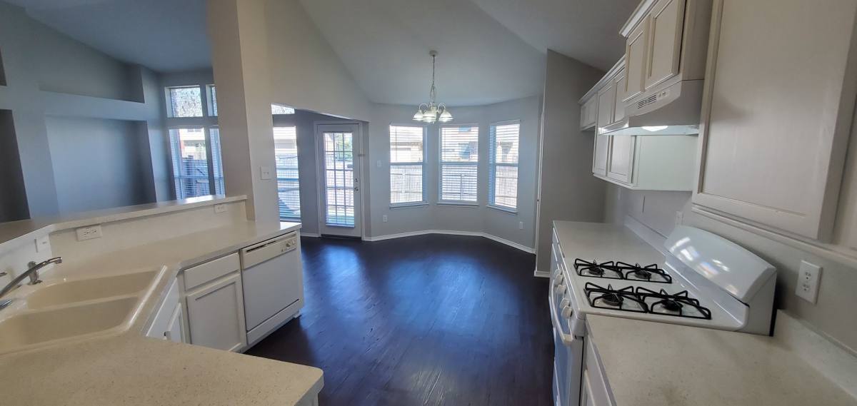 House for rent at 132 Brookshore Dr, Rockwall, TX 75032