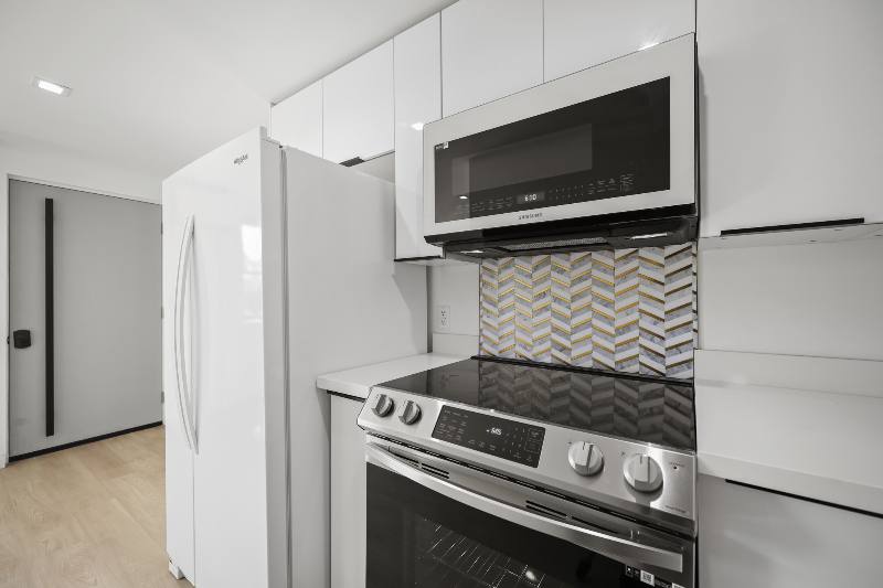 Apartment for rent at 1139 Bellevue Ave #6, Los Angeles, CA 90012