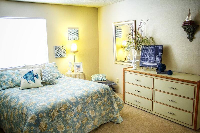 Apartment for rent at Eagle Crest, 6451 W Bell Rd, Glendale, AZ 85308