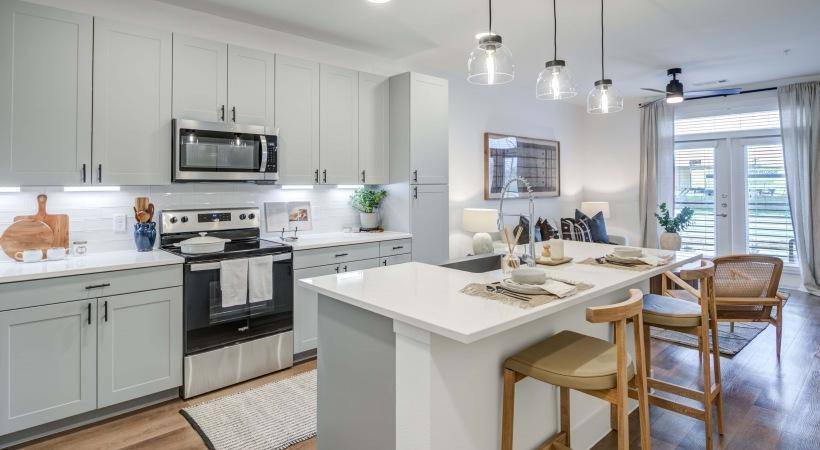 Apartment for rent at 2001 E 4th St, Fort Worth, TX 76102