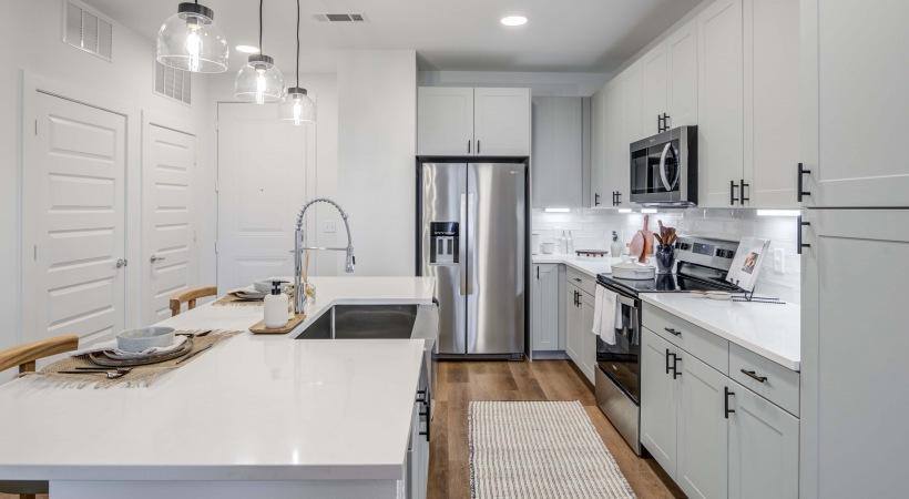 Apartment for rent at 2001 E 4th St, Fort Worth, TX 76102