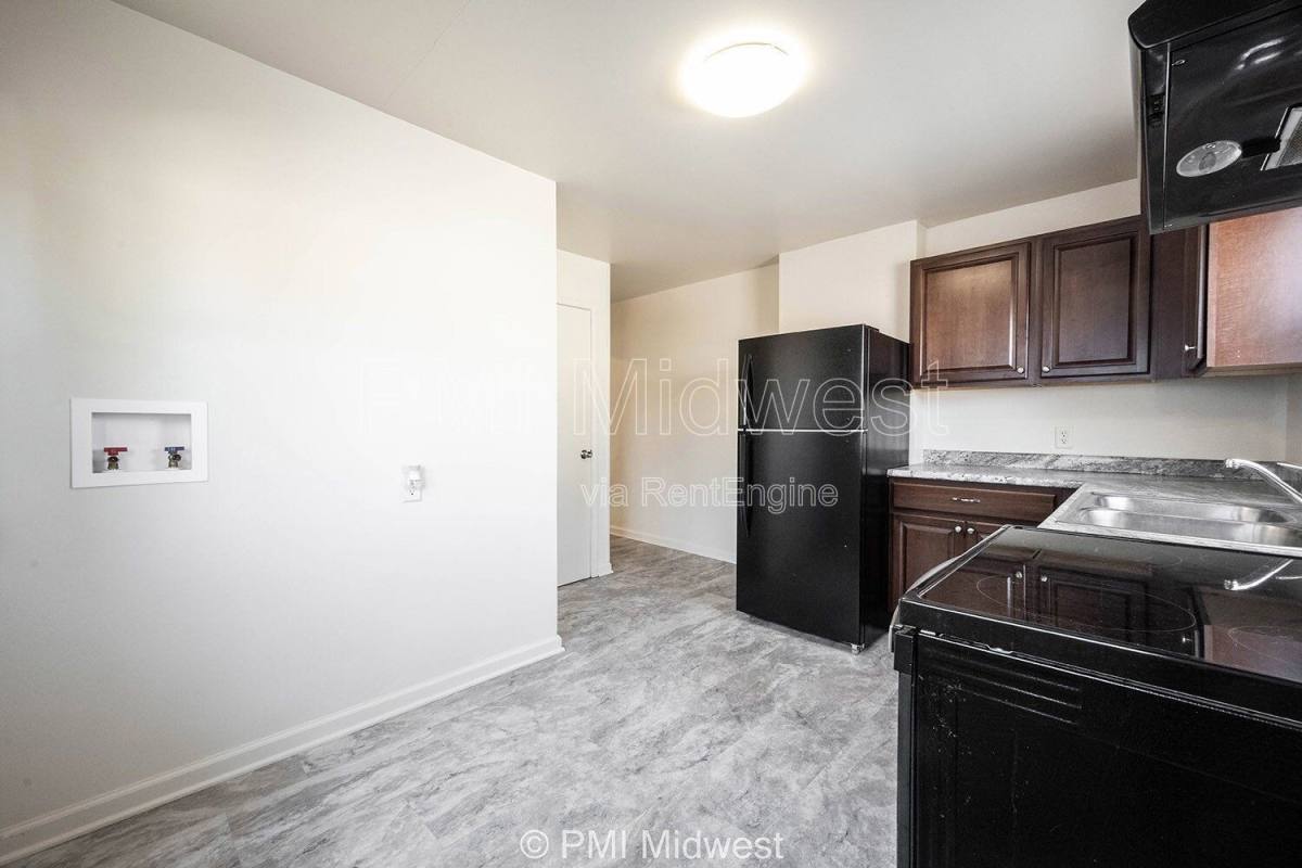 Apartment for rent at 264 N Holmes Ave, Indianapolis, IN 46222