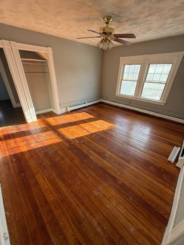 Apartment for rent at 224 Vine St #3, Hartford, CT 06106