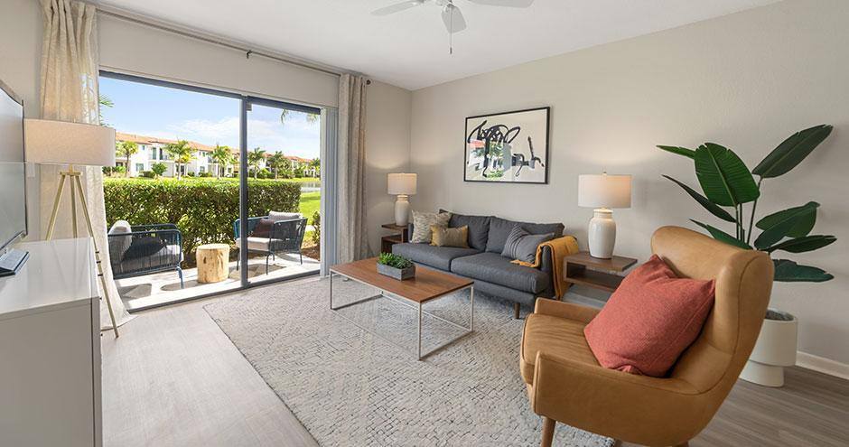Apartment for rent at Arium Resort Luxury Apartment Homes, 11801 Pembroke Rd, Hollywood, FL 33025