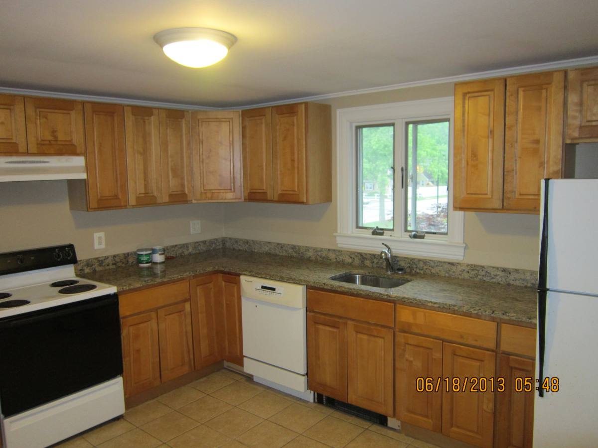 House for rent at 197 Barton Ave, Patchogue, NY 11772