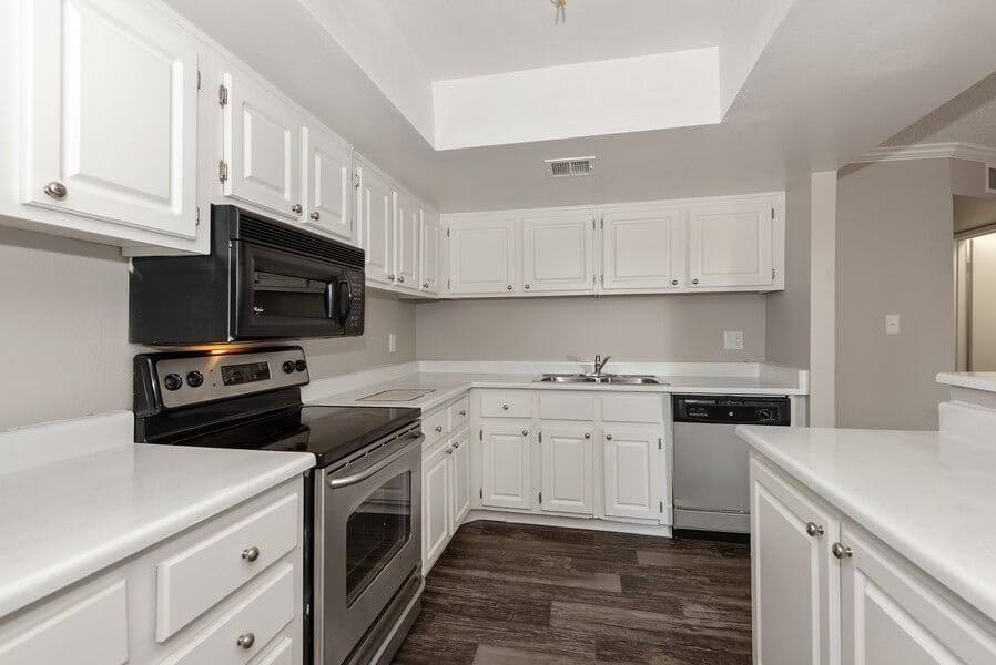 Apartment for rent at Rancho Verde Mirage, 1450 E Bell Rd, Phoenix, AZ 85022