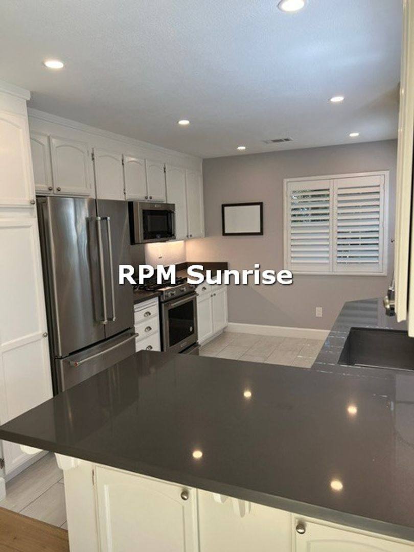 Townhouse for rent at 5214 Pebble Glen Dr, Concord, CA 94521