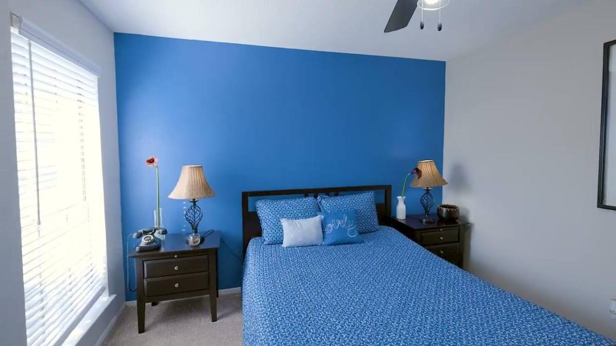 Apartment for rent at La Mirada Apartment Homes, 1433 Regal Dr, Richardson, TX 75080