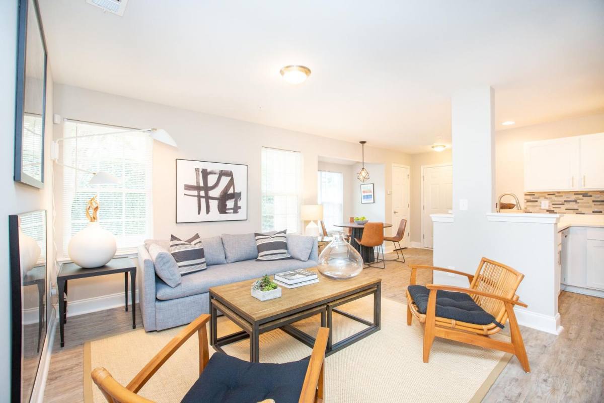 Apartment for rent at Dunwoody Village Apartment Homes, 2311 Dunwoody Crossing, Atlanta, GA 30338