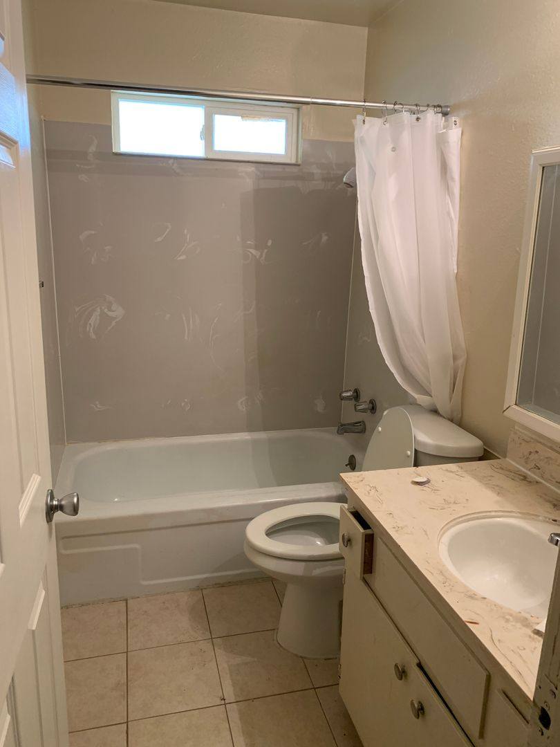 Apartment for rent at 742 Ponce De Leon Ave, Stockton, CA 95210
