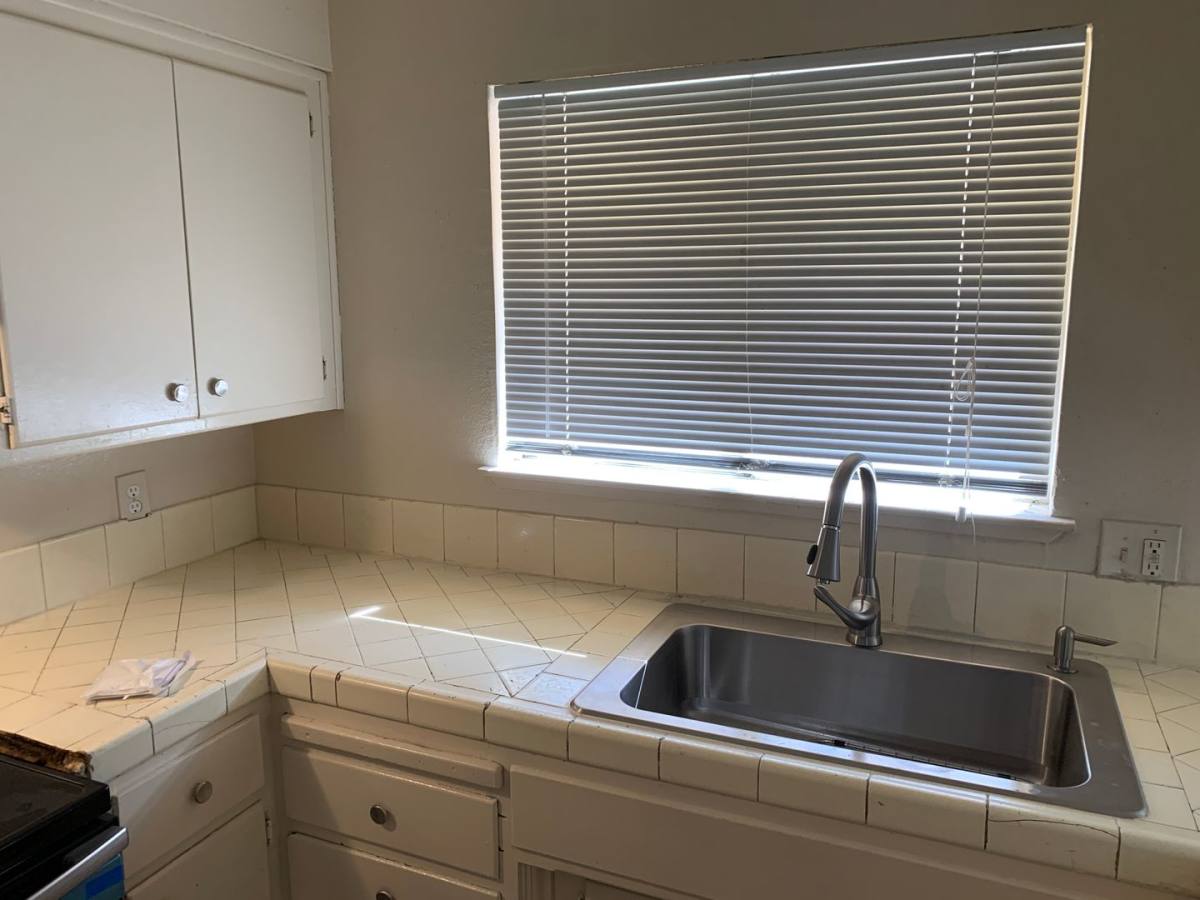 Apartment for rent at 742 Ponce De Leon Ave, Stockton, CA 95210