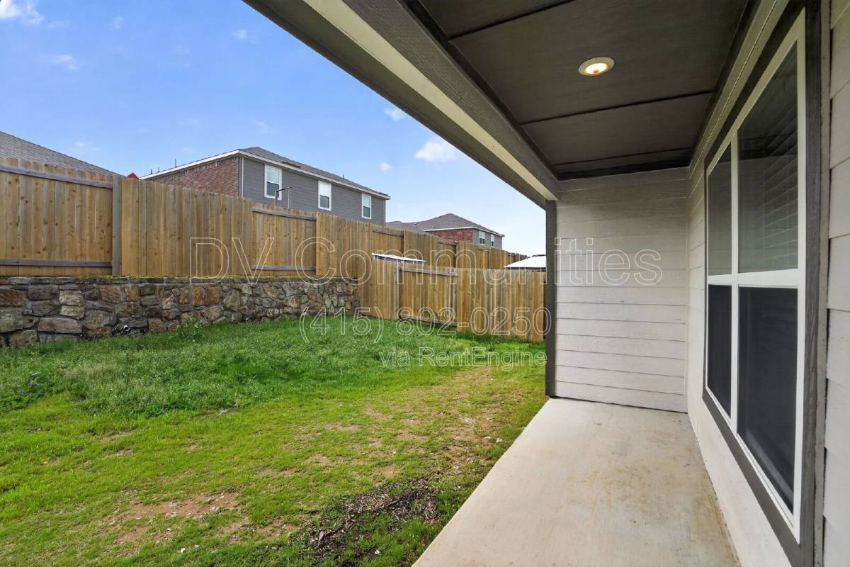 House for rent at 512 Albert Anthony St, Venus, TX 76084
