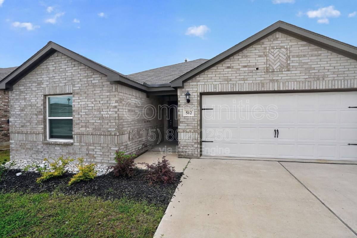 House for rent at 512 Albert Anthony St, Venus, TX 76084