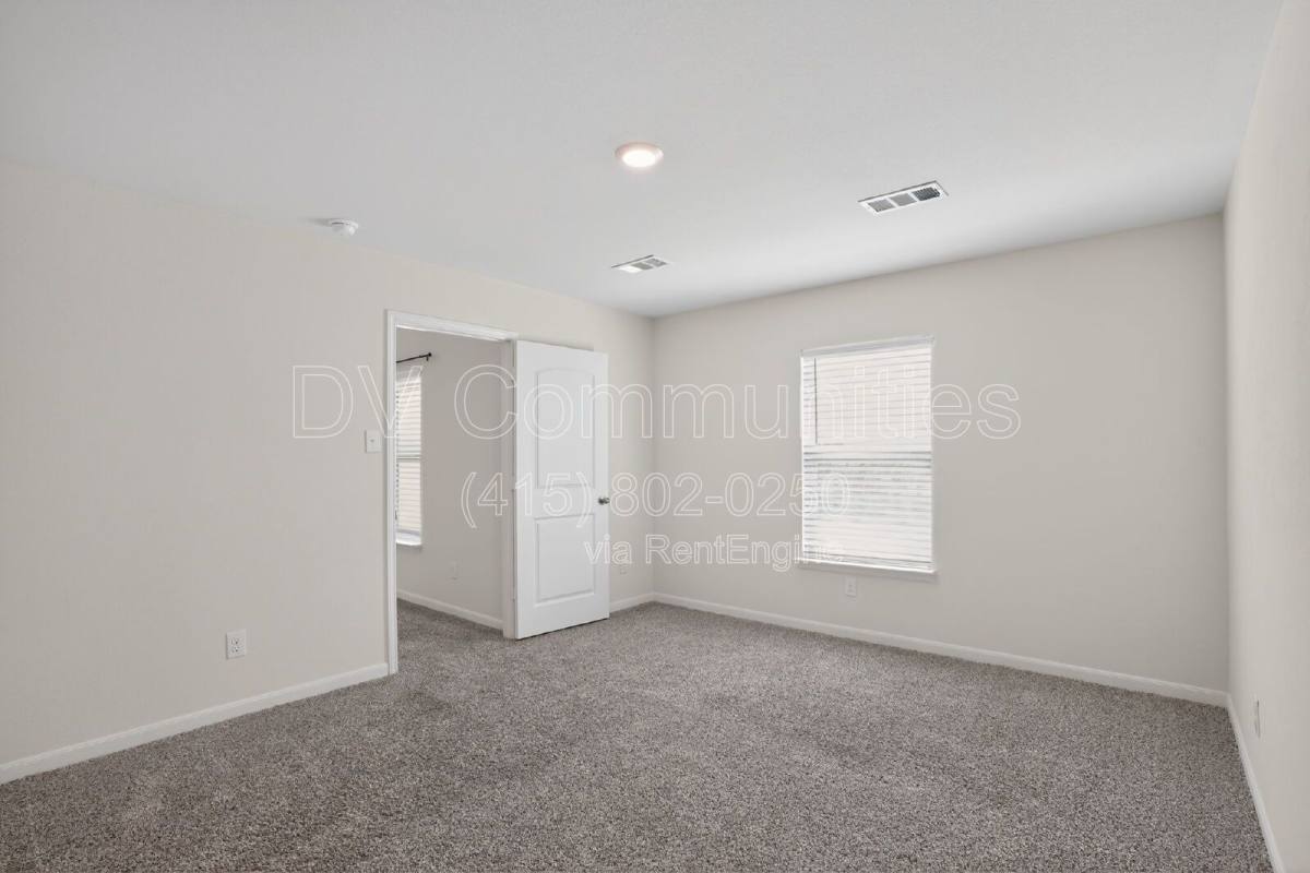 House for rent at 512 Albert Anthony St, Venus, TX 76084