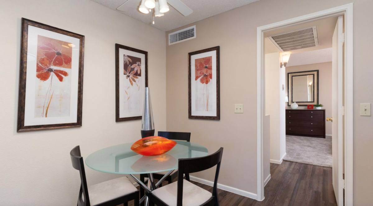 Apartment for rent at Olive Tree, 6201 W Olive Ave, Glendale, AZ 85302