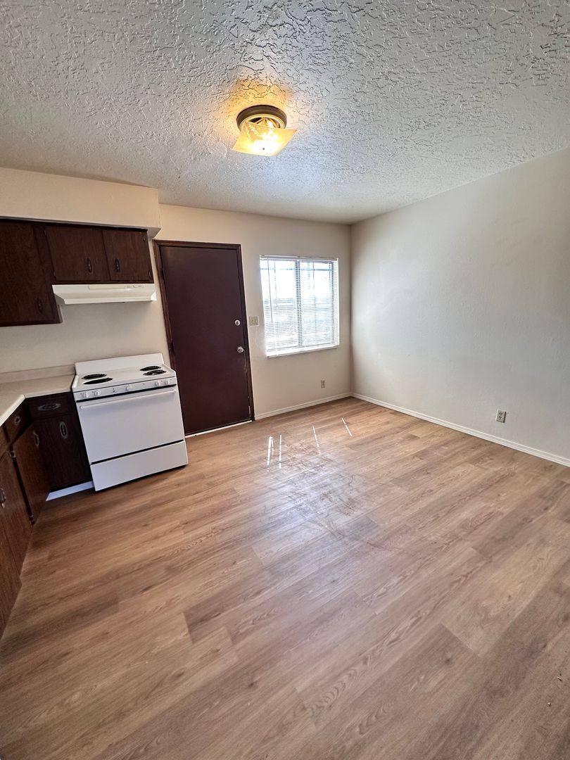 Apartment for rent at 3618 Lafayette Dr NE, Albuquerque, NM 87107