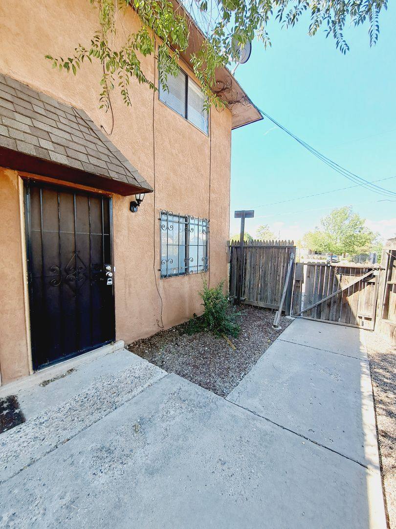 Apartment for rent at 3618 Lafayette Dr NE, Albuquerque, NM 87107
