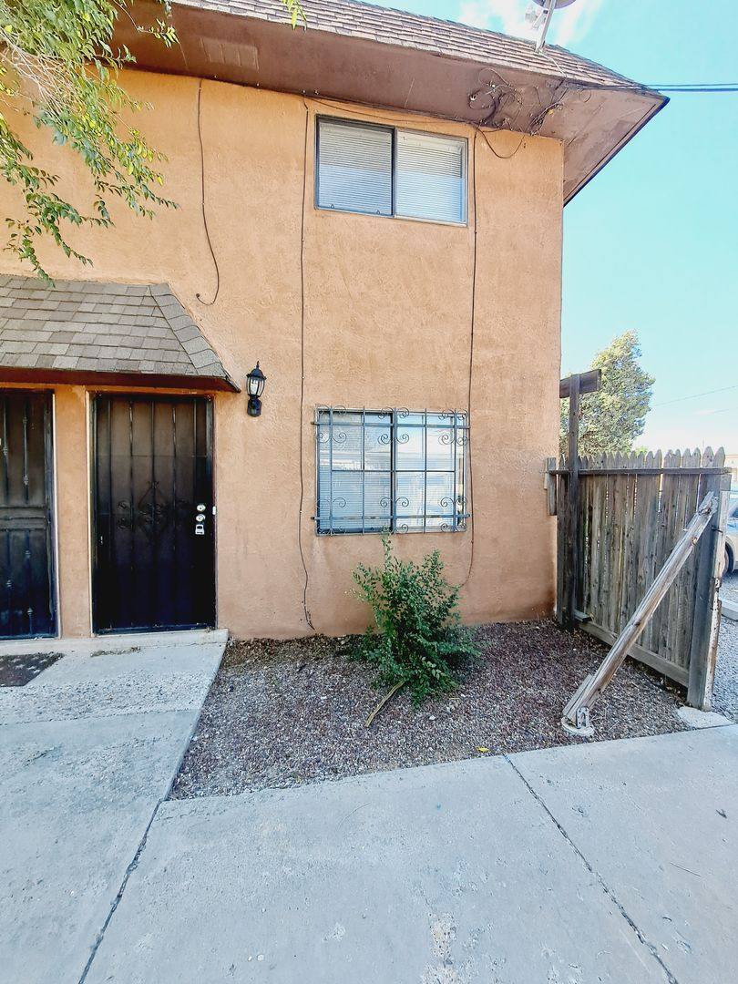 Apartment for rent at 3618 Lafayette Dr NE, Albuquerque, NM 87107