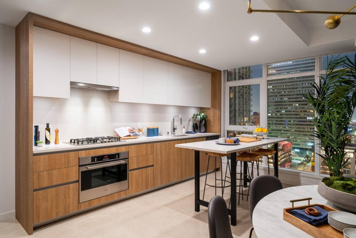 Apartment for rent at 1201 S Hope St, Los Angeles, CA 90015