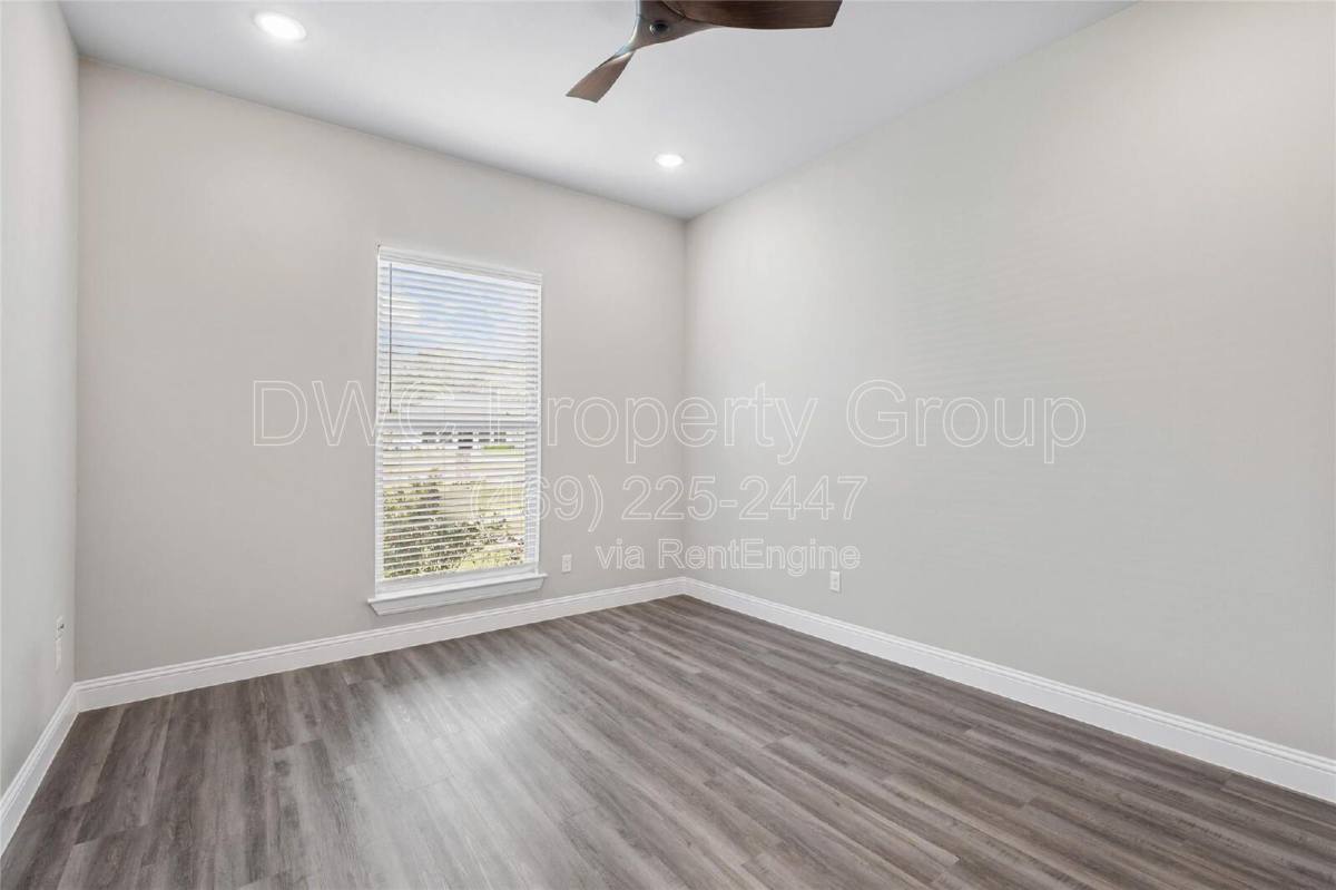 House for rent at 5401 Arroyo Trail, Sherman, TX 75090