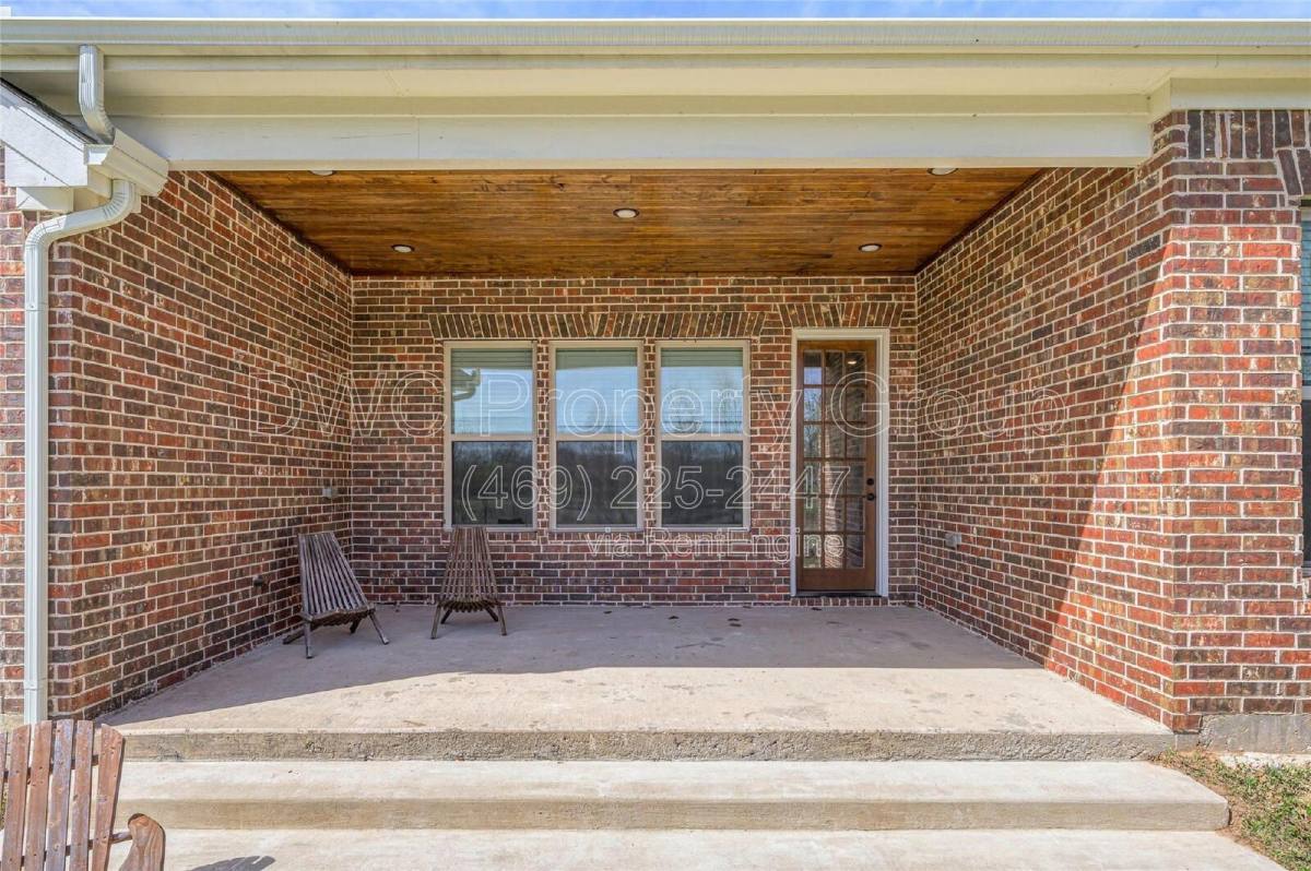 House for rent at 5401 Arroyo Trail, Sherman, TX 75090