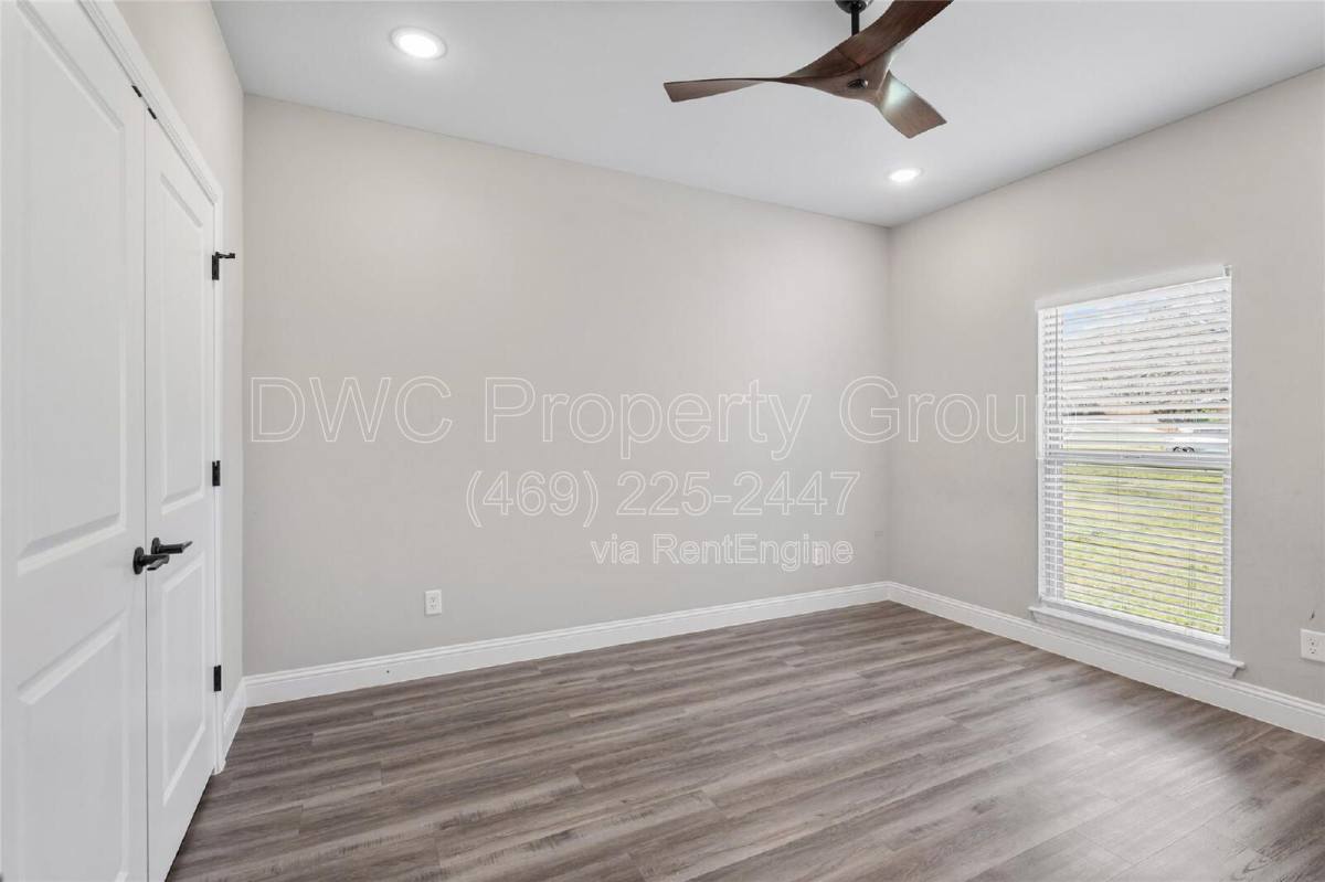 House for rent at 5401 Arroyo Trail, Sherman, TX 75090