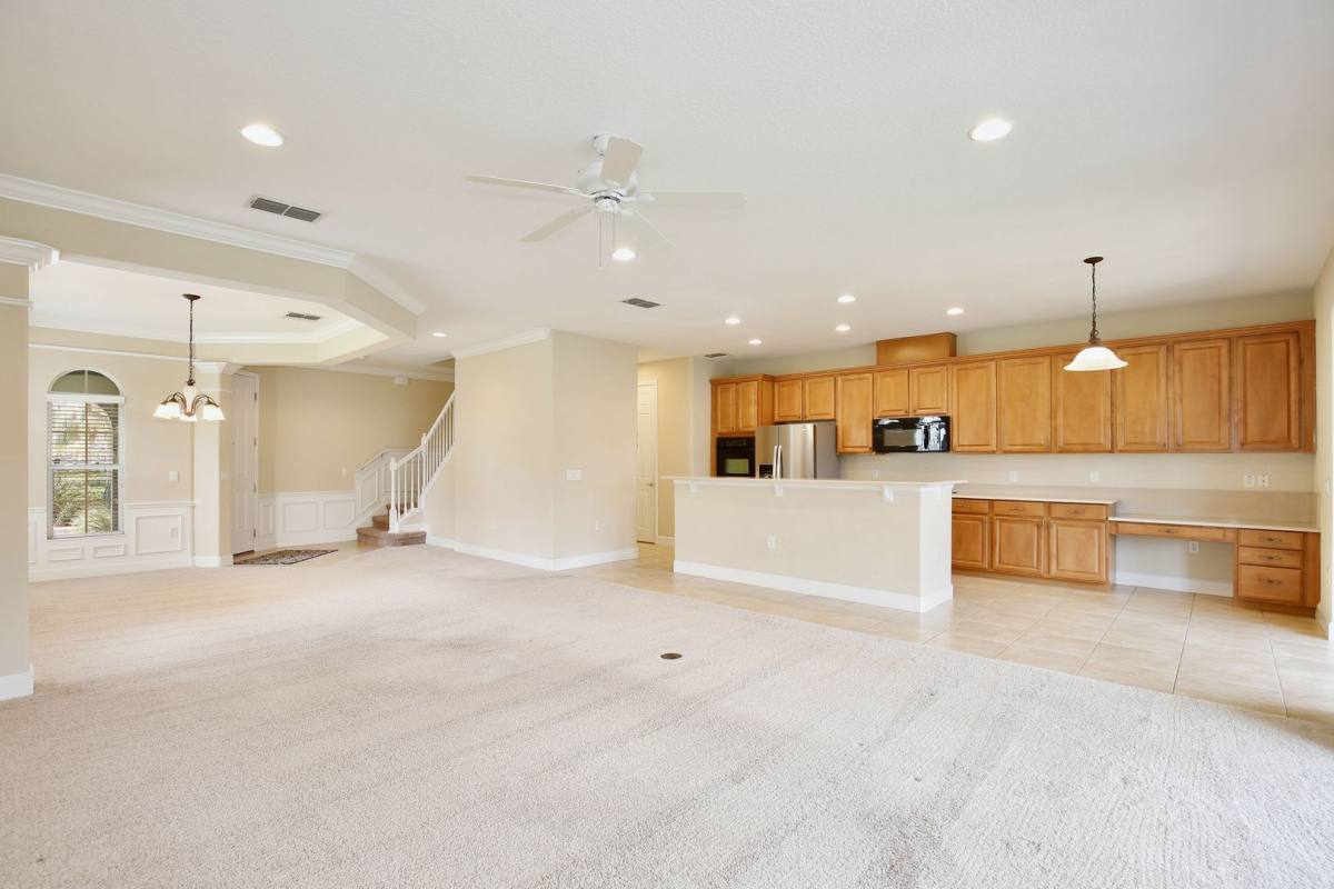 Townhouse for rent at 8816 Della Scala Circle, Orlando, FL 32836