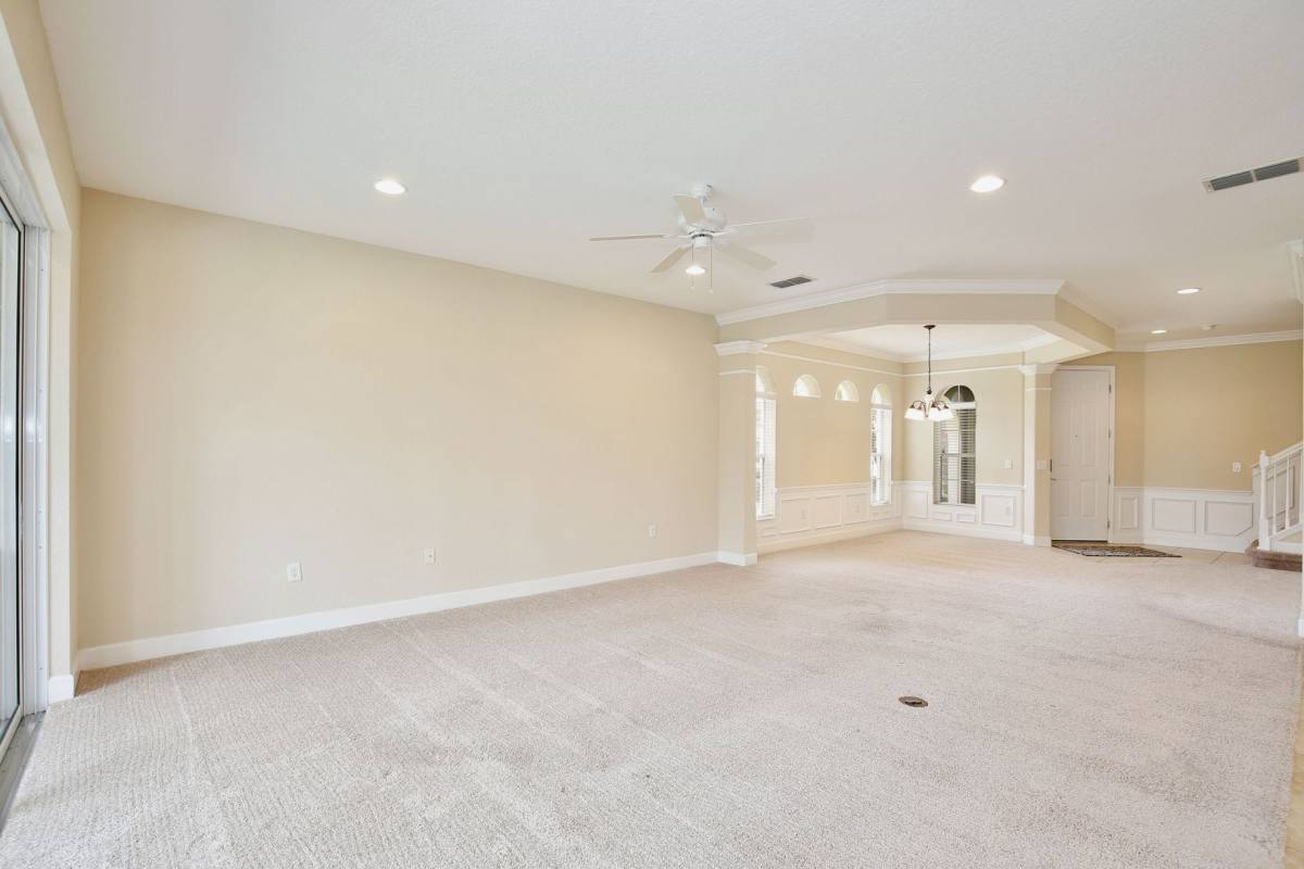 Townhouse for rent at 8816 Della Scala Circle, Orlando, FL 32836