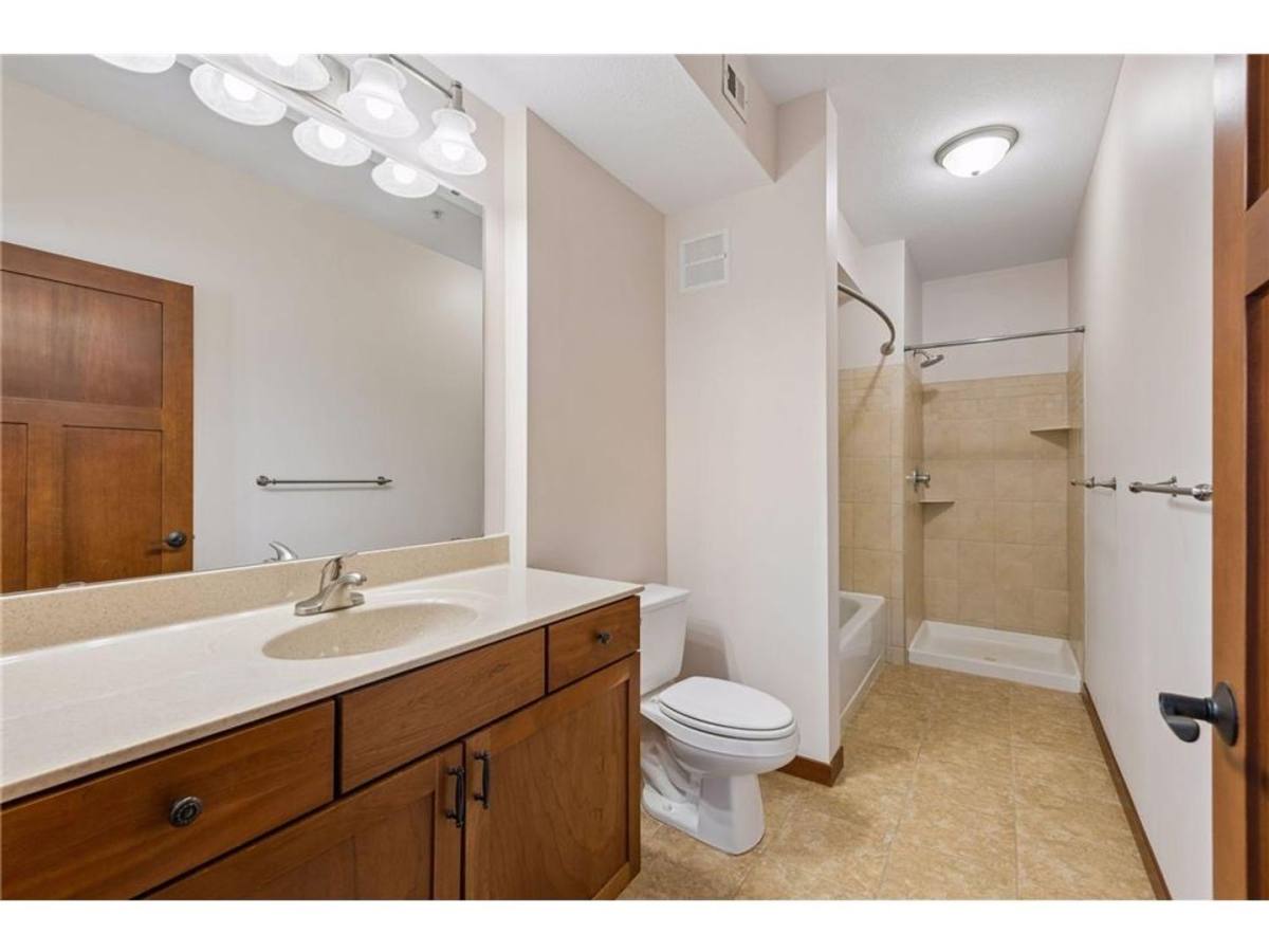 Condo for rent at 625 Dayton Ave #4, Saint Paul, MN 55104