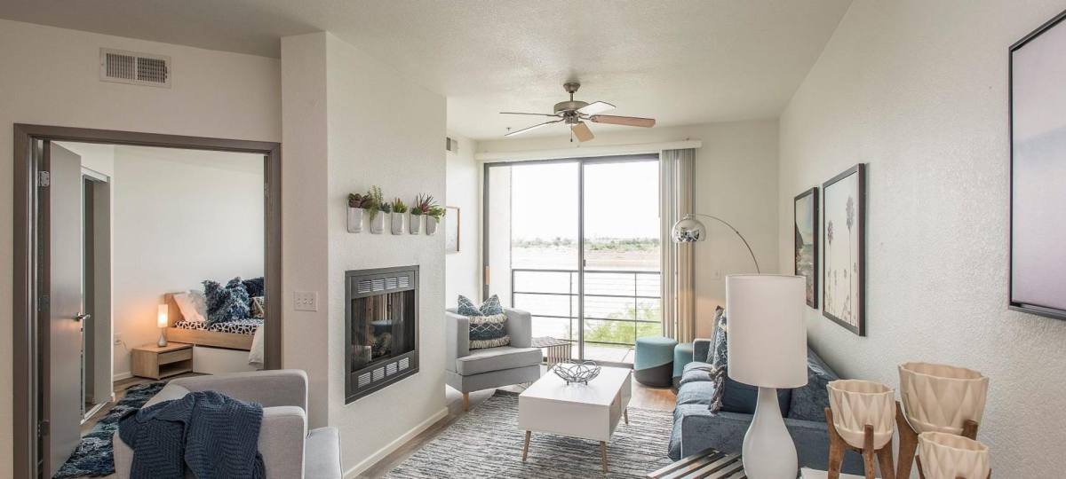 Apartment for rent at 1001 E Playa Del Norte Dr, Tempe, AZ 85281