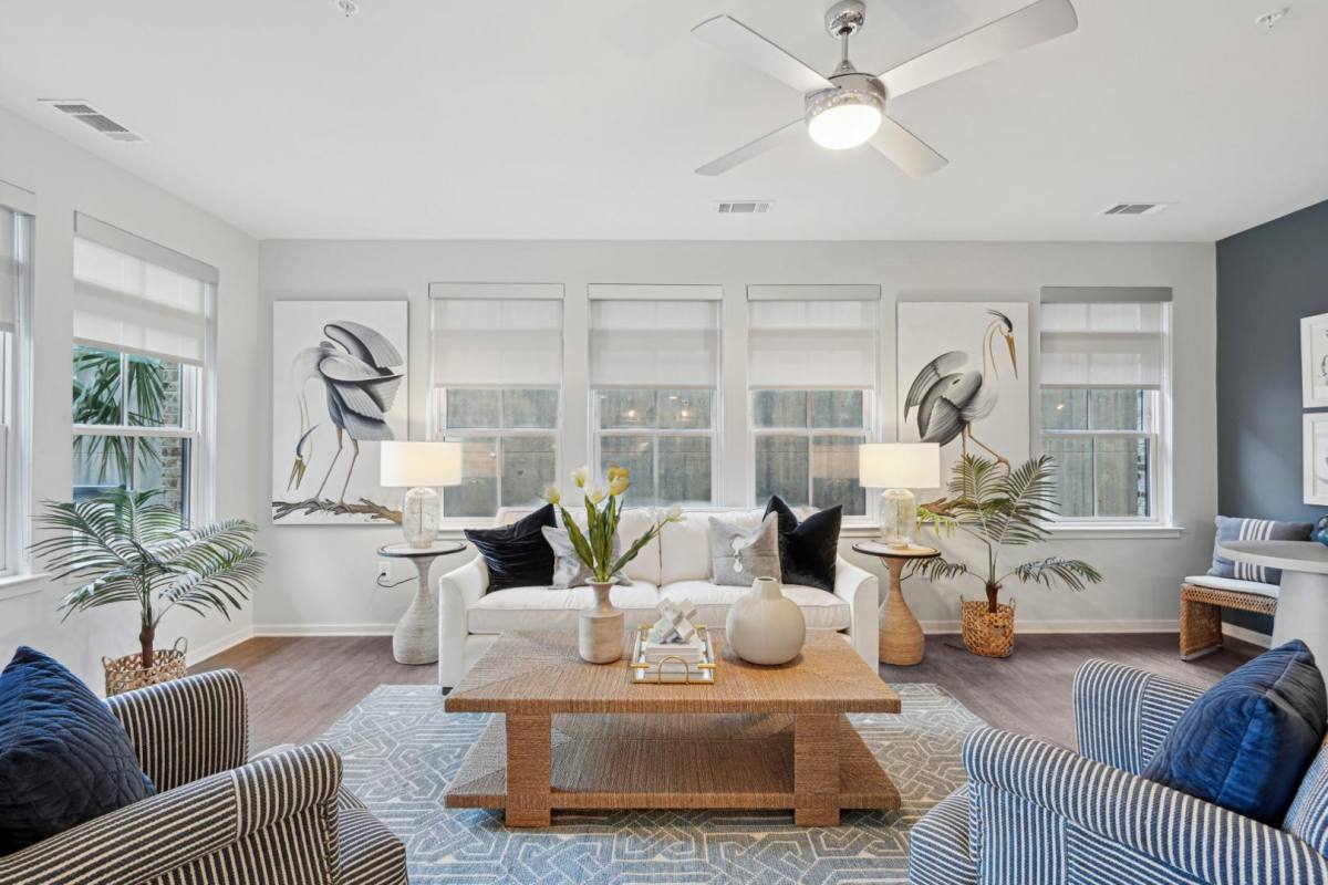Apartment for rent at 31 Laurens St, Charleston, SC 29401