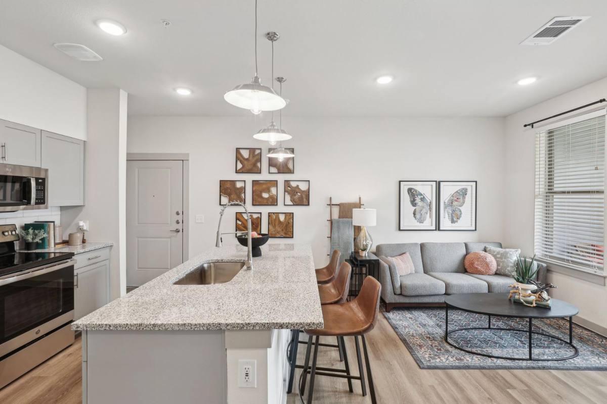 Apartment for rent at 2381 W Main St, Midlothian, TX 76065
