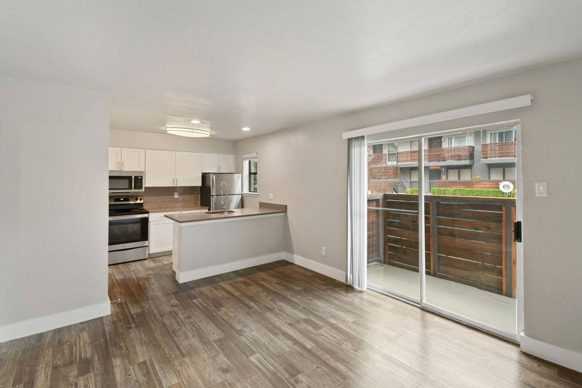 Apartment for rent at Everton, 10588 Stone Canyon Rd, Dallas, TX 75230