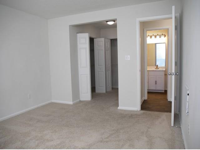 Apartment for rent at Reafield Village, 6609 Reafield Dr, Charlotte, NC 28226