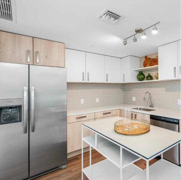 Townhouse for rent at 200 NE 1st Ave, Pompano Beach, FL 33060