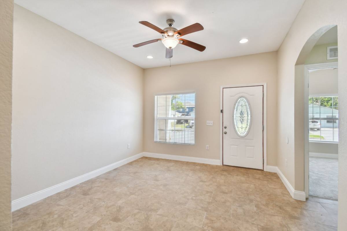 House for rent at 2321 W Beach St, Tampa, FL 33607