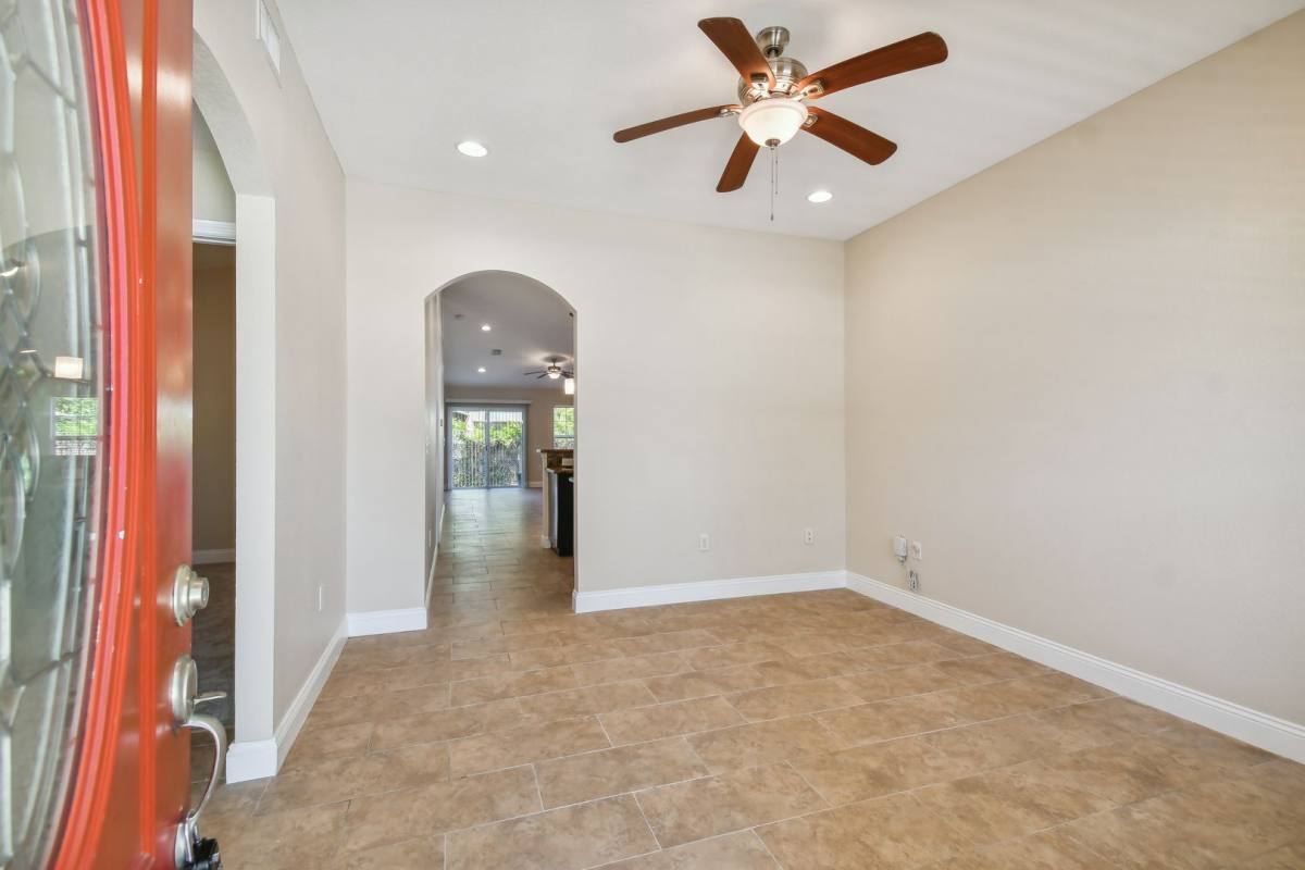 House for rent at 2321 W Beach St, Tampa, FL 33607