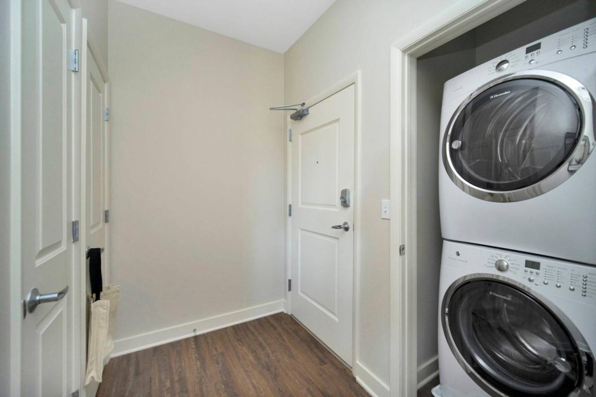 Apartment for rent at 770 Skokie Blvd, Northbrook, IL 60062