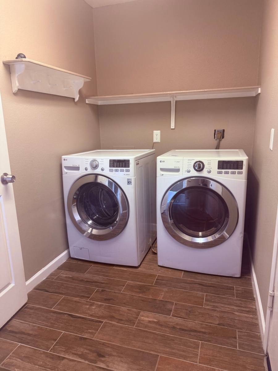 House for rent at 10243 W Reade Ave, Glendale, AZ 85307