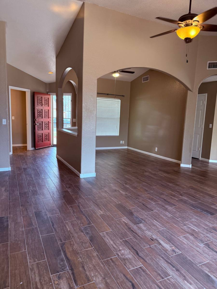 House for rent at 10243 W Reade Ave, Glendale, AZ 85307