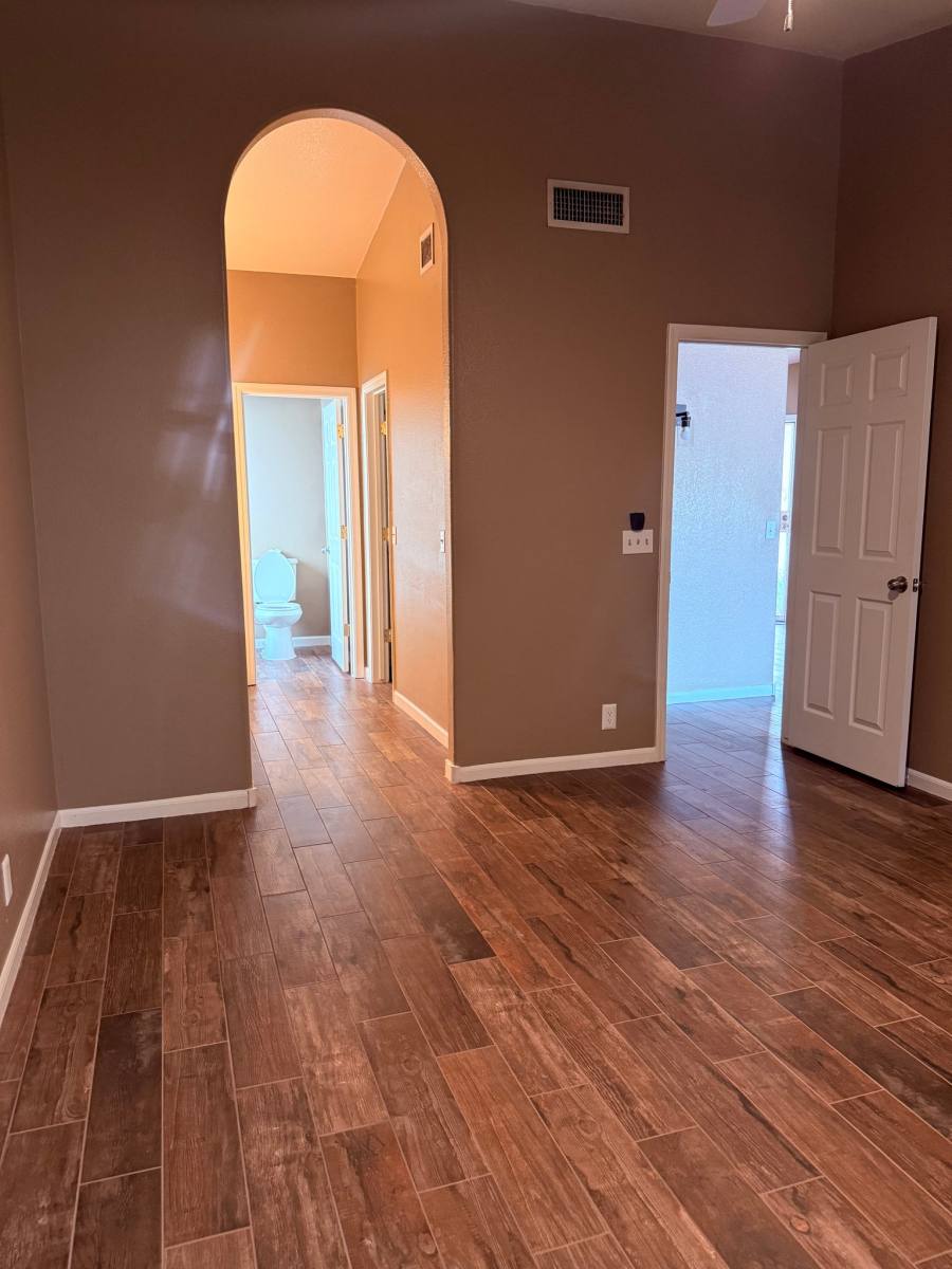 House for rent at 10243 W Reade Ave, Glendale, AZ 85307
