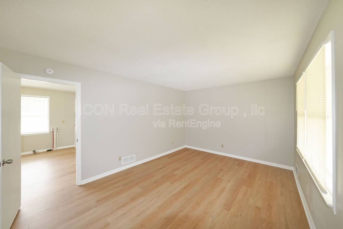 House for rent at 251 Hog Farm Circle, Canton, GA 30115