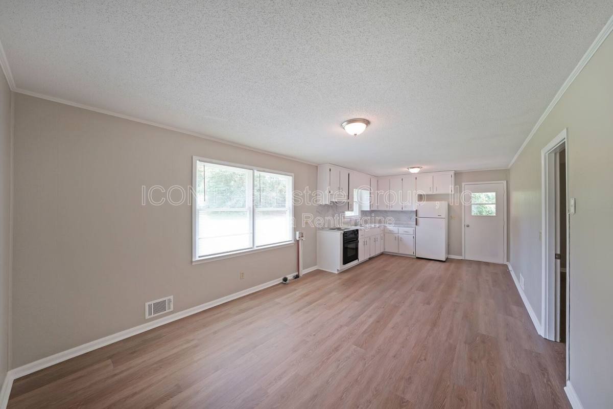 House for rent at 251 Hog Farm Circle, Canton, GA 30115