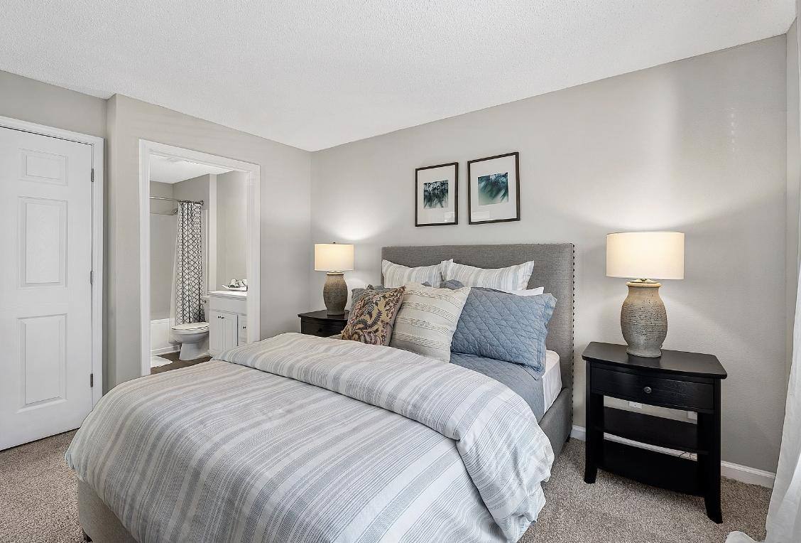 Apartment for rent at Colony Woods, 100 Rose Garden Lane, Durham, NC 27707