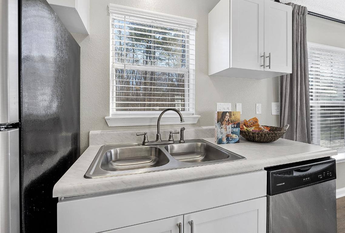 Apartment for rent at Colony Woods, 100 Rose Garden Lane, Durham, NC 27707