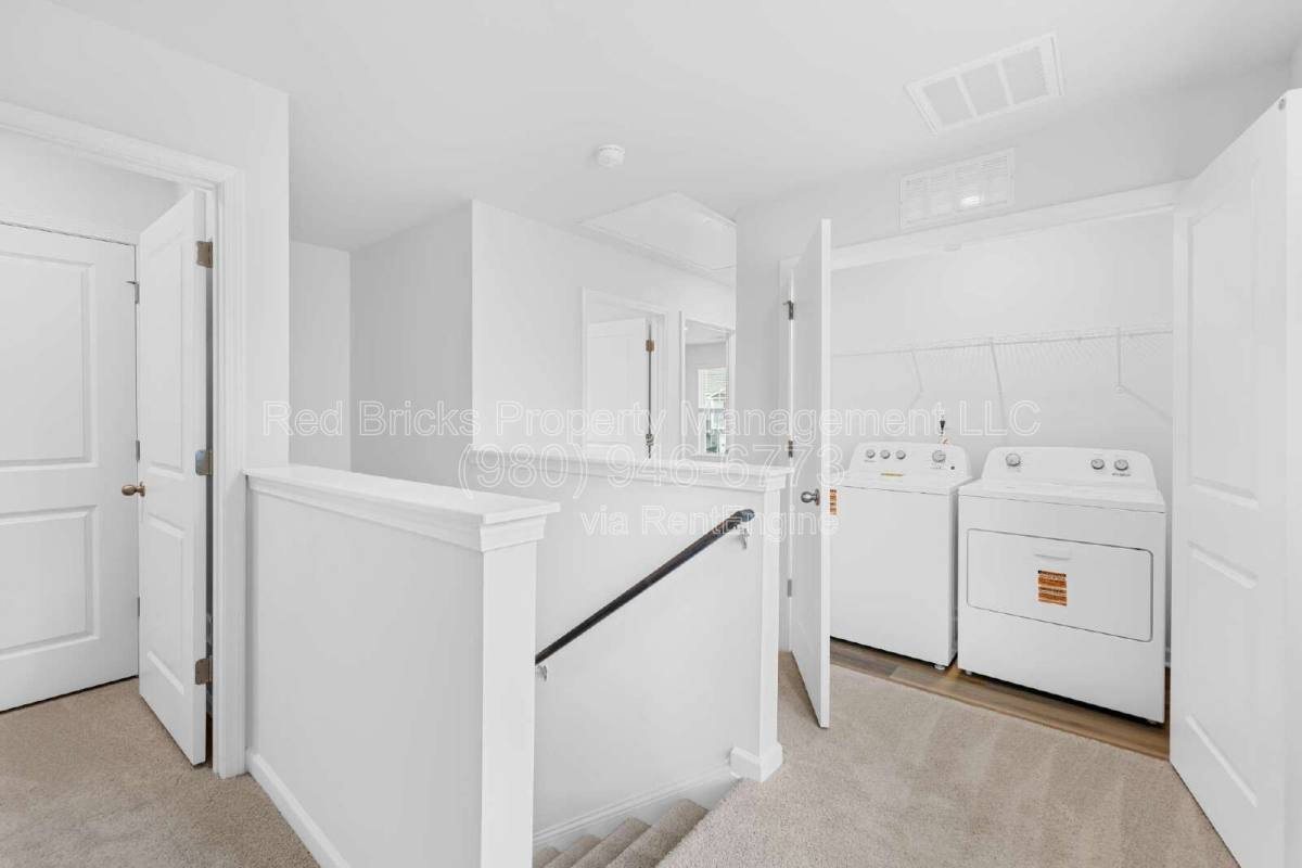 Townhouse for rent at 5150 Hyrule Dr, Charlotte, NC 28262