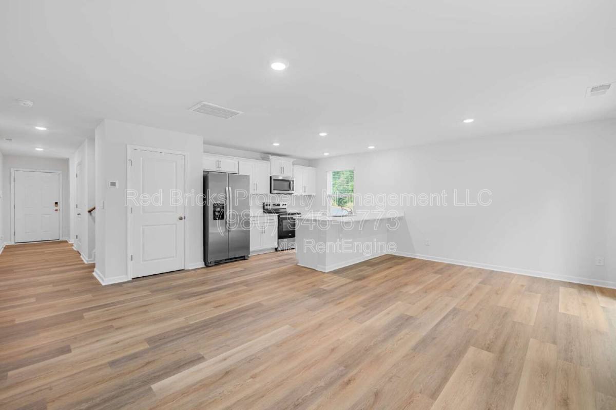 Townhouse for rent at 5150 Hyrule Dr, Charlotte, NC 28262