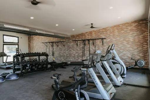 Apartment for rent at The Bluffs of Lakewood, 7510 E Grand Ave, Dallas, TX 75214
