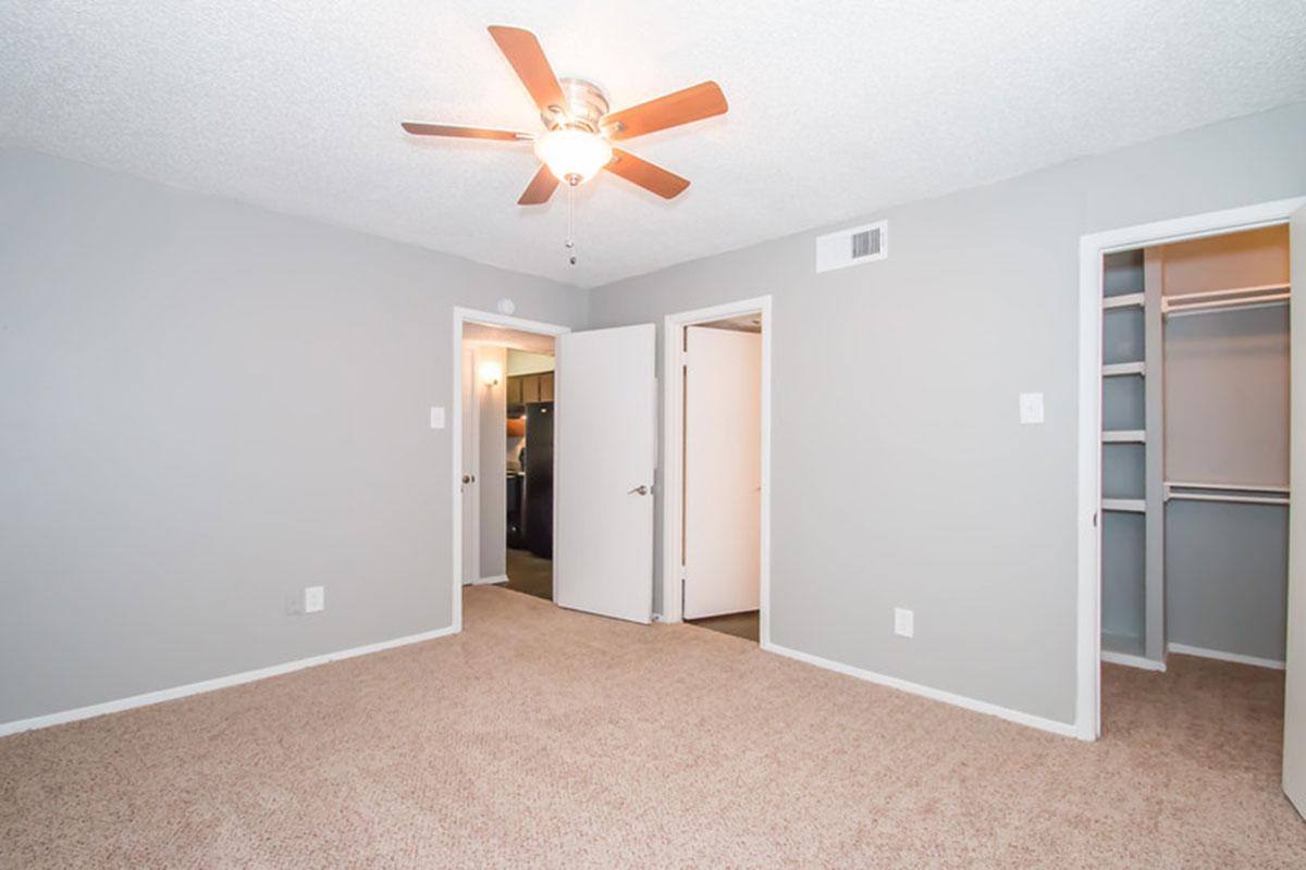 Apartment for rent at 1601 Weyland Dr, North Richland Hills, TX 76180